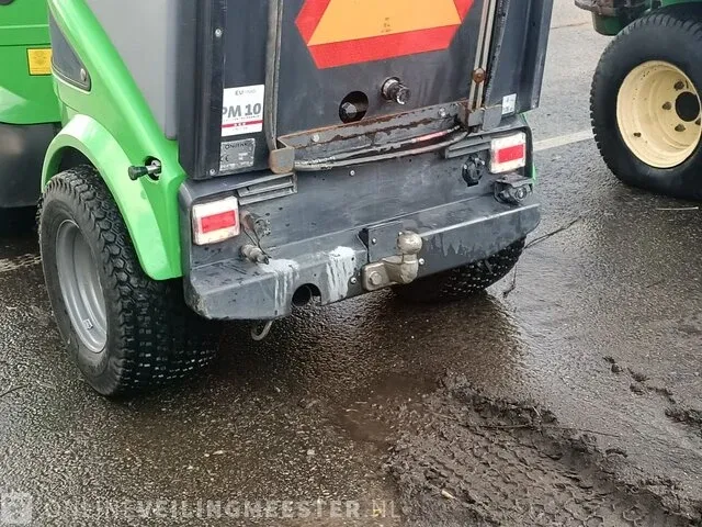 Veegmachine nilfisk, t2a, bouwjaar 2018 - afbeelding 14 van  32