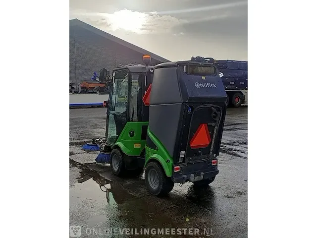 Veegmachine nilfisk, t2a, bouwjaar 2018 - afbeelding 29 van  32