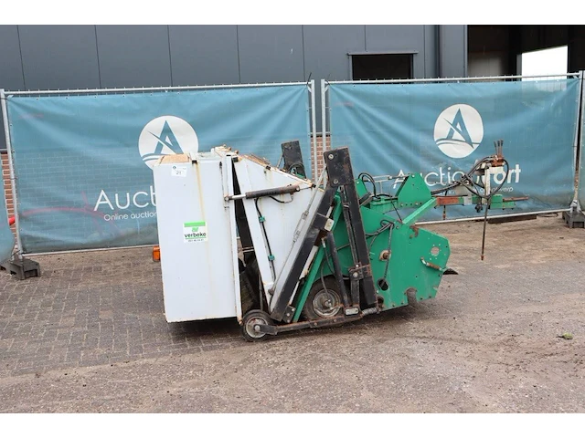 Veegmachine ransomes 2200 tme diesel 98 - afbeelding 1 van  1