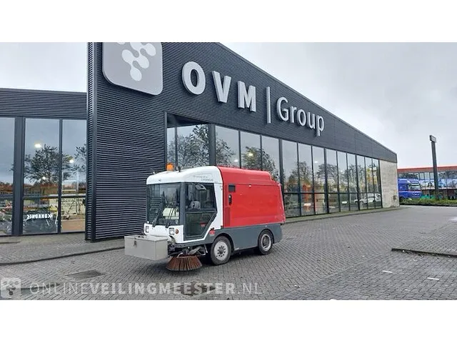 Veegmachine ravo, 4-series cng 3d cam, bouwjaar 2012 - afbeelding 1 van  47