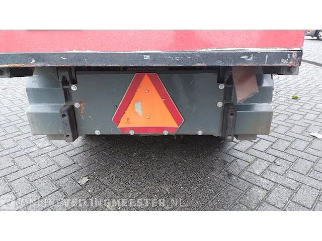 Veegmachine ravo, 4-series cng 3d cam, bouwjaar 2012 - afbeelding 16 van  47