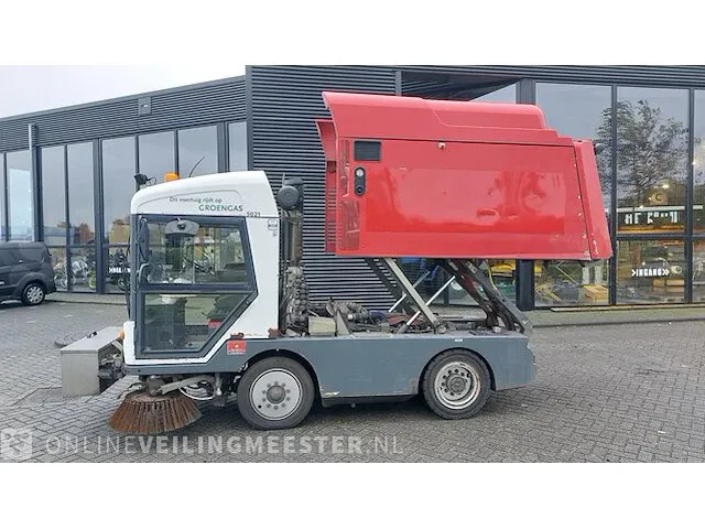 Veegmachine ravo, 4-series cng 3d cam, bouwjaar 2012 - afbeelding 20 van  47