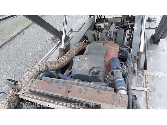 Veegmachine ravo, 4-series cng 3d cam, bouwjaar 2012 - afbeelding 25 van  47