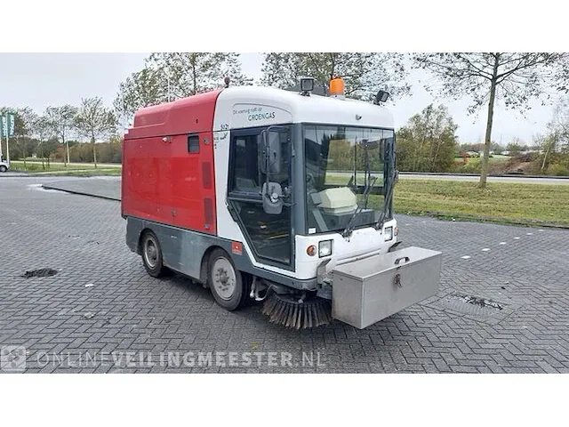 Veegmachine ravo, 4-series cng 3d cam, bouwjaar 2012 - afbeelding 43 van  47