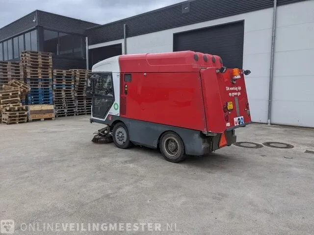 Veegmachine ravo, 4 series cng - afbeelding 18 van  24