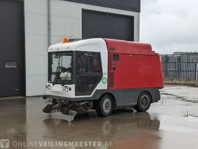 Veegmachine ravo, 4-series cng - afbeelding 1 van  25