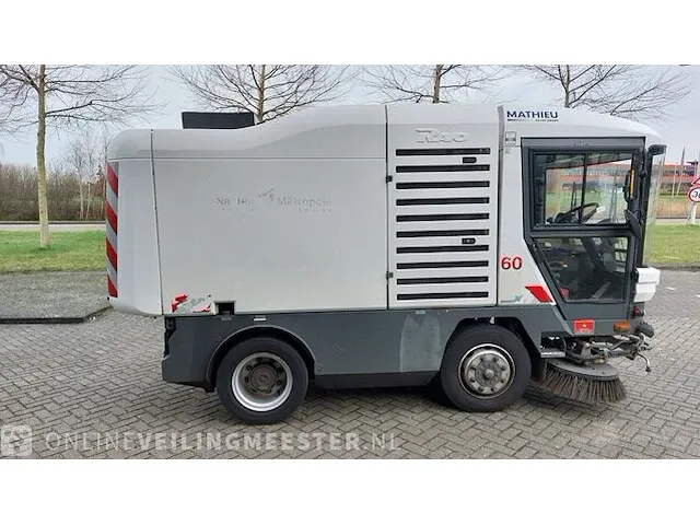 Veegmachine ravo, 540 st, bouwjaar 2010 - afbeelding 38 van  41