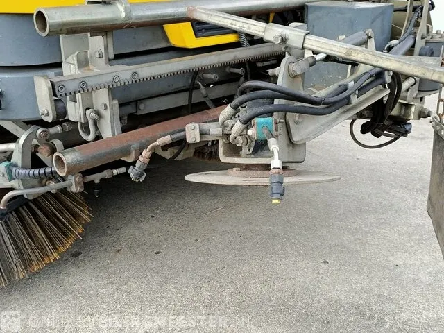 Veegmachine ravo, 580 euro 5, bouwjaar 2014 - afbeelding 13 van  44