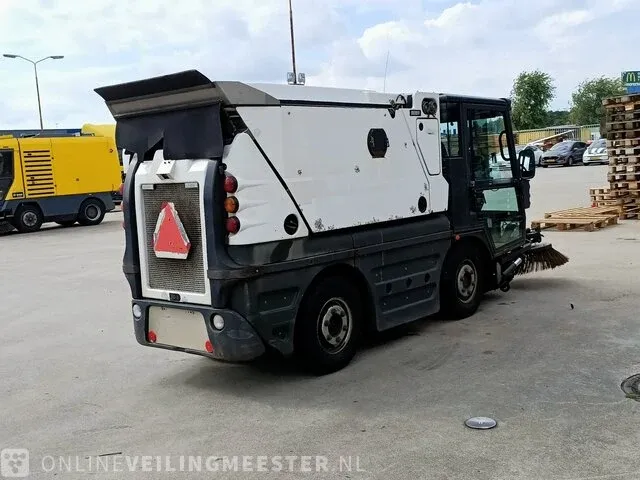 Veegmachine schmidt, swingo 240, bouwjaar 2012 - afbeelding 32 van  33