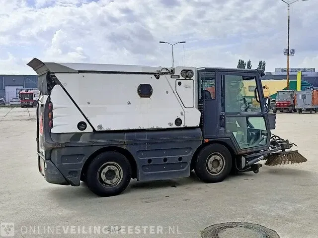 Veegmachine schmidt, swingo 240, bouwjaar 2012 - afbeelding 33 van  33