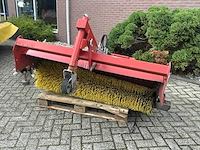 Veegmachine straatveegmachine - afbeelding 1 van  12