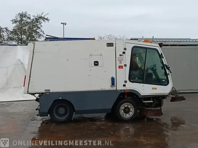 Veegmachine tennant, 426, bouwjaar 2006 - afbeelding 3 van  22