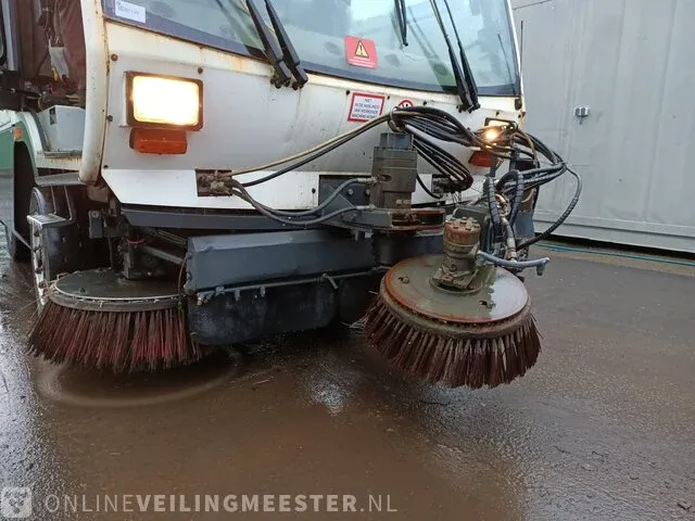 Veegmachine tennant, 426, bouwjaar 2006 - afbeelding 15 van  22