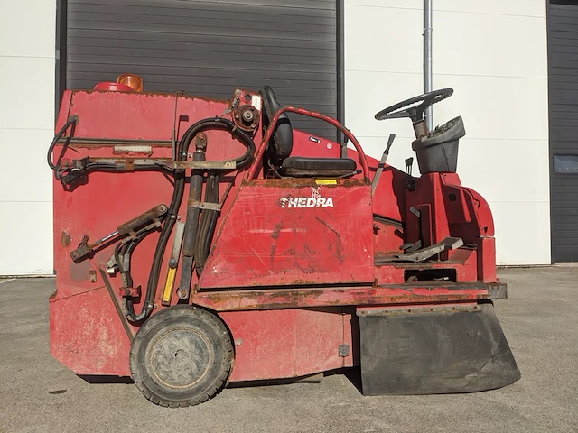 Veegmachine, thedra, super boxer diesel, 2005 - afbeelding 31 van  32