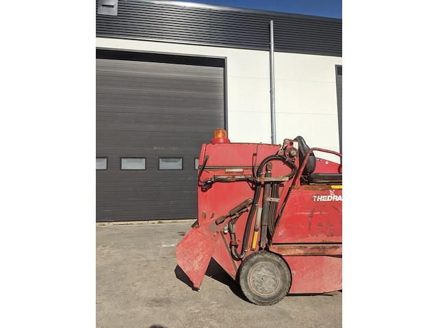 Veegmachine thedra, super boxer diesel, 2005 - afbeelding 6 van  32