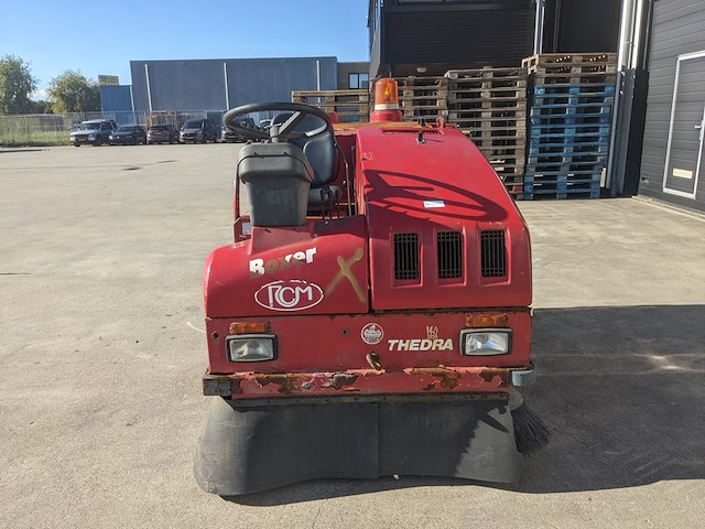 Veegmachine thedra, super boxer diesel, 2005 - afbeelding 12 van  32