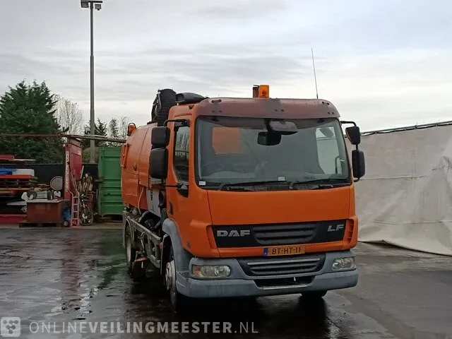 Veegmachine vrachtwagen daf, 2007 daf fa lf45g12 + johnston vf501, bouwjaar 2007 - afbeelding 23 van  29