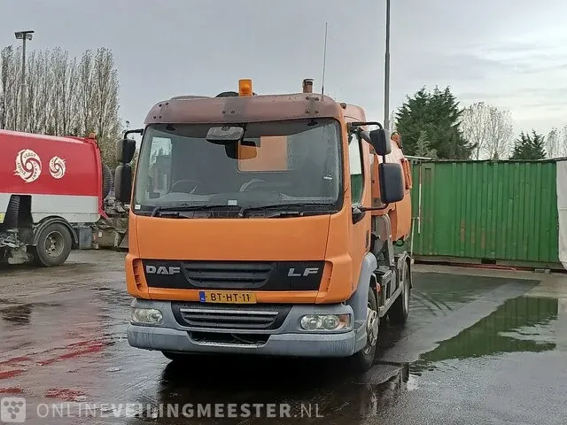 Veegmachine vrachtwagen daf, 2007 daf fa lf45g12 + johnston vf501, bouwjaar 2007 - afbeelding 25 van  29