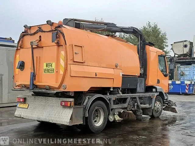 Veegmachine vrachtwagen daf, 2007 daf lf55 + johnston vs650, bouwjaar 2007 - afbeelding 29 van  32