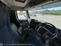 Veegmachine vrachtwagen volvo, fm9 4x2r met johnston beam vx800, bouwjaar 2006 - afbeelding 2 van  25