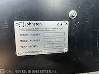 Veegmachine vrachtwagen volvo, fm9 4x2r met johnston beam vx800, bouwjaar 2006 - afbeelding 18 van  25