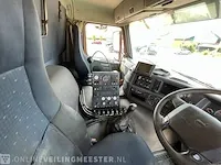 Veegmachine vrachtwagen volvo, fm9 4x2r met johnston beam vx800, bouwjaar 2006 - afbeelding 25 van  25