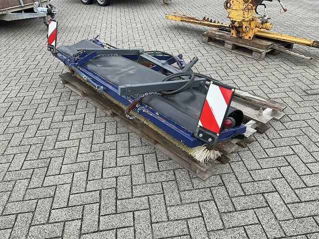 Veegmachine - afbeelding 1 van  9