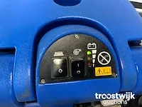 Veegmachines, zelfrijdend - afbeelding 14 van  15
