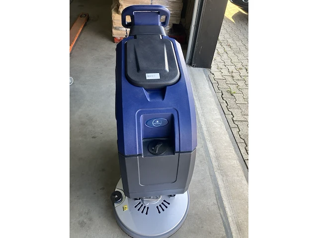 Veeg/schrobmachine, sauber, sb402 bh, blauw/zwart, 2024 - afbeelding 2 van  9
