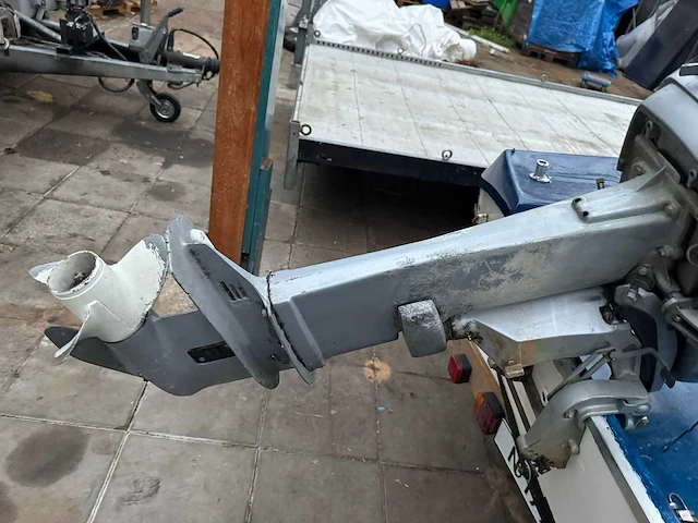 Vega 410 speedboot met 35pk evinrude motor + trailer - afbeelding 11 van  13