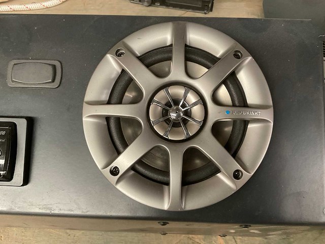 Vehicle dashboard audio systeem - afbeelding 3 van  6