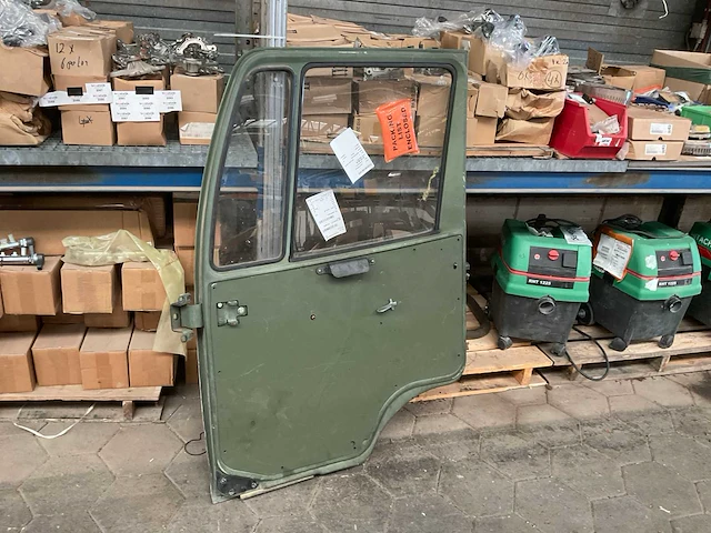 Vehicular door - afbeelding 3 van  5