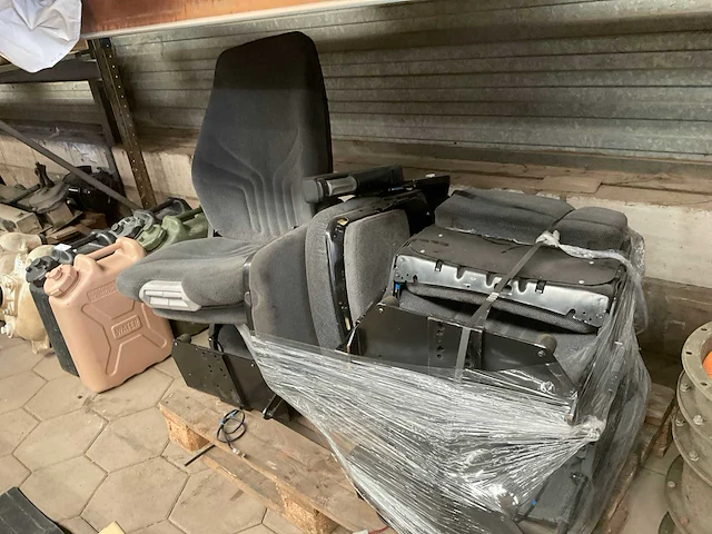 Vehicular seat (4x) - afbeelding 3 van  6