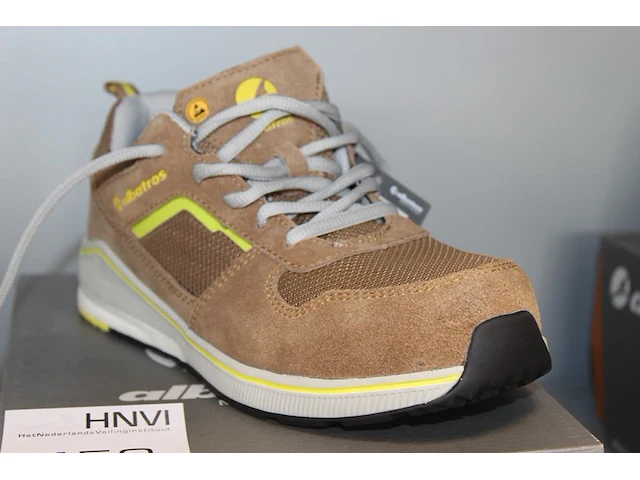 Veiligheid sneaker albatros maat 40. - afbeelding 2 van  3