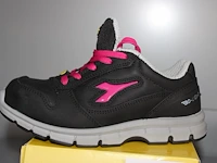 Veiligheid-werkschoen utility diadora maat 36. - afbeelding 1 van  2