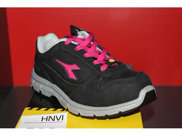 Veiligheid-werkschoen utility diadora maat 36. - afbeelding 2 van  3