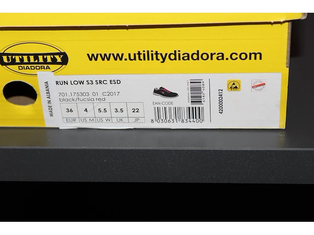 Veiligheid-werkschoen utility diadora maat 36. - afbeelding 3 van  3