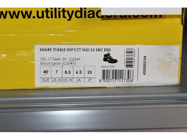 Veiligheid-werkschoen utility diadora maat 40. - afbeelding 3 van  3