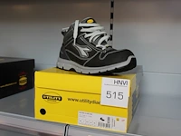 Veiligheid-werkschoen utility diadora maat 40. - afbeelding 1 van  3