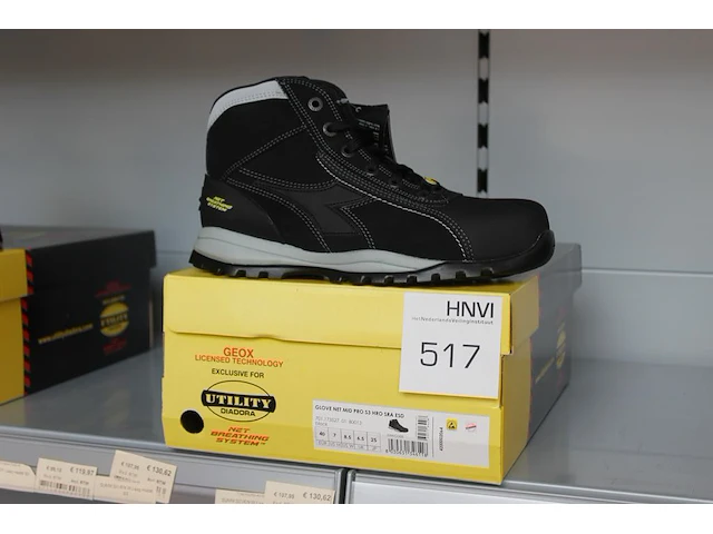 Veiligheid-werkschoen utility diadora maat 40. - afbeelding 1 van  3