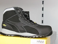 Veiligheid-werkschoen utility diadora maat 40. - afbeelding 2 van  3