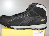 Veiligheid-werkschoen utility diadora maat 41. - afbeelding 2 van  3