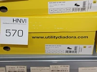 Veiligheid-werkschoen utility diadora maat 41. - afbeelding 2 van  2