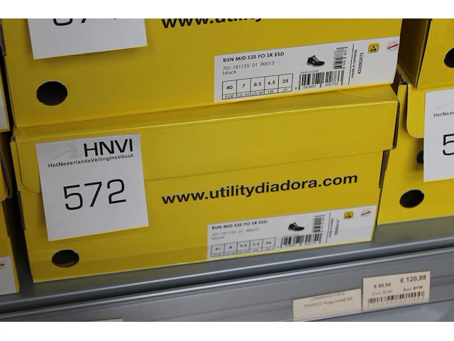 Veiligheid-werkschoen utility diadora maat 41. - afbeelding 2 van  2