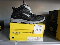 Veiligheid-werkschoen utility diadora maat 42. - afbeelding 1 van  3