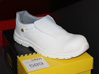 Veiligheid-werkschoen utility diadora maat 44. - afbeelding 2 van  3