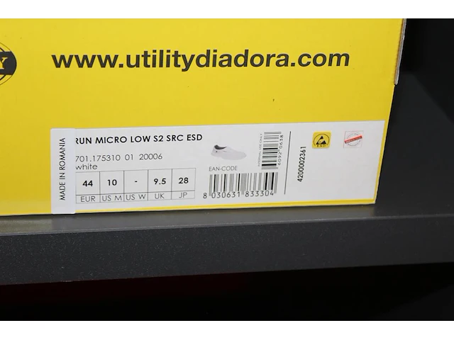 Veiligheid-werkschoen utility diadora maat 44. - afbeelding 3 van  3
