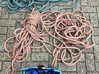 Veiligheidstuigen en touwen - afbeelding 3 van  4