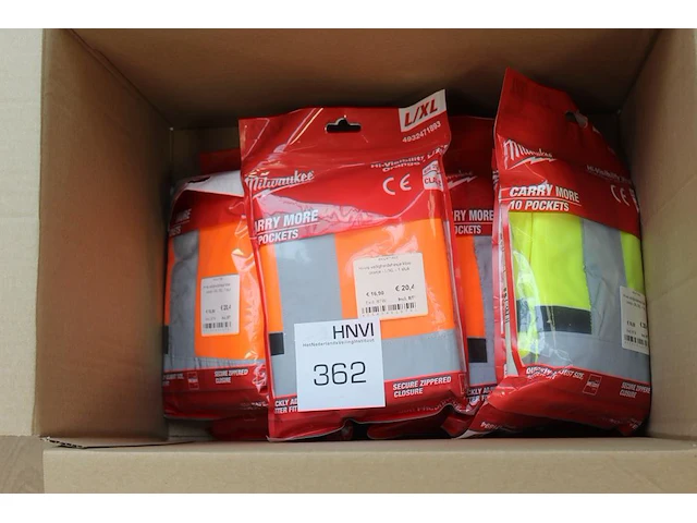Veiligheidsvest milwaukee in diverse maten en kleuren 8 stuks - afbeelding 1 van  1