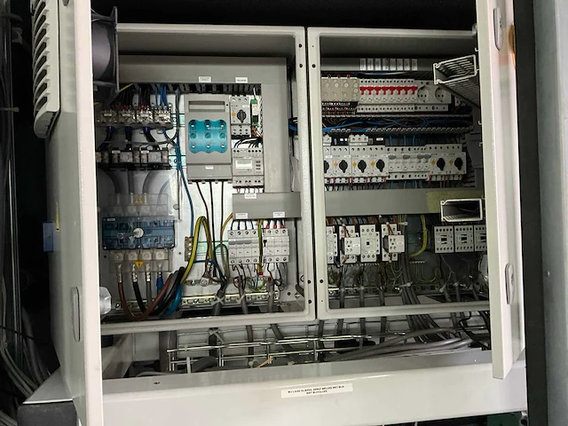 Veld booster b14kss b 57 kw koelcompressor - afbeelding 12 van  18